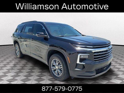 2025 Chevrolet Traverse FWD LT