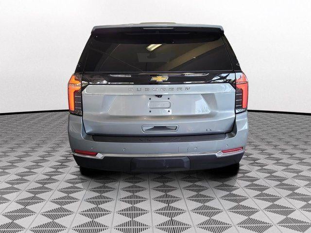 2025 Chevrolet Suburban LT