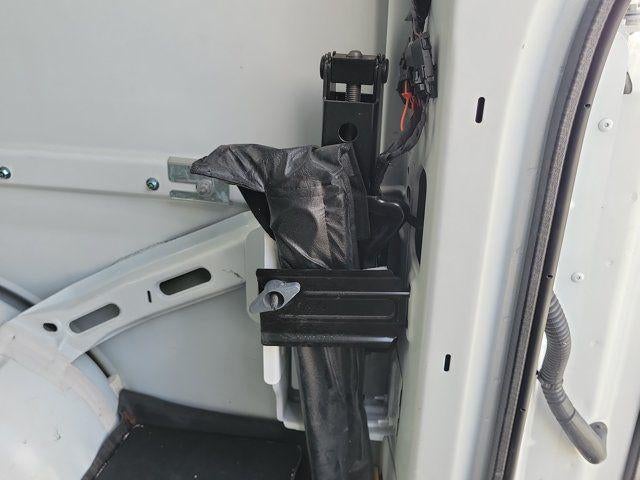 2025 GMC Savana Cargo Base