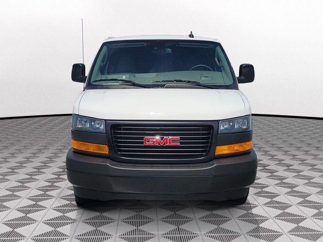 2025 GMC Savana Cargo Base