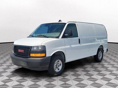 2025 GMC Savana Cargo Base