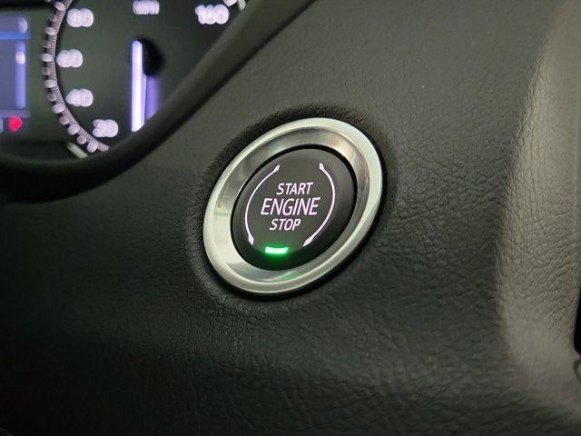 2023 Cadillac XT4 FWD Luxury