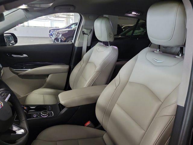 2023 Cadillac XT4 FWD Luxury