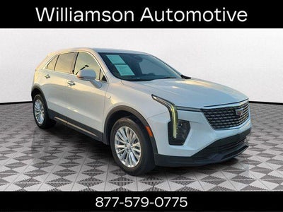 2024 Cadillac XT4 FWD Luxury