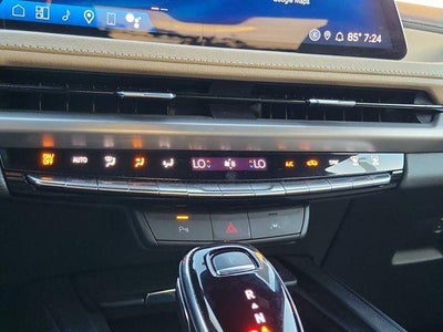 2024 Cadillac XT4 FWD Luxury