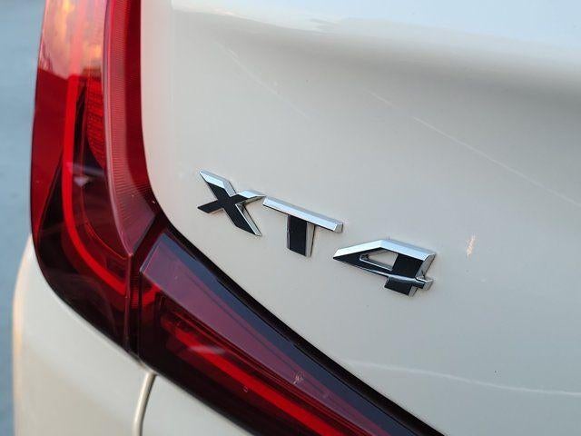 2024 Cadillac XT4 FWD Luxury