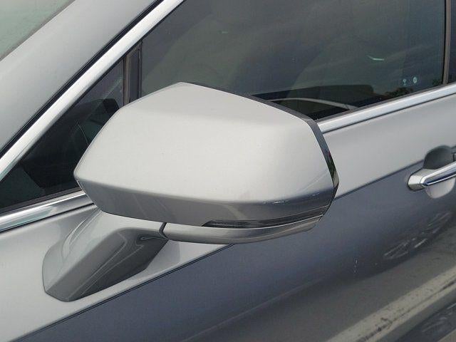 2024 Cadillac XT4 FWD Luxury