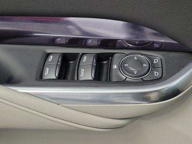 2023 Cadillac XT4 FWD Luxury