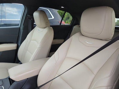 2024 Cadillac XT4 FWD Luxury