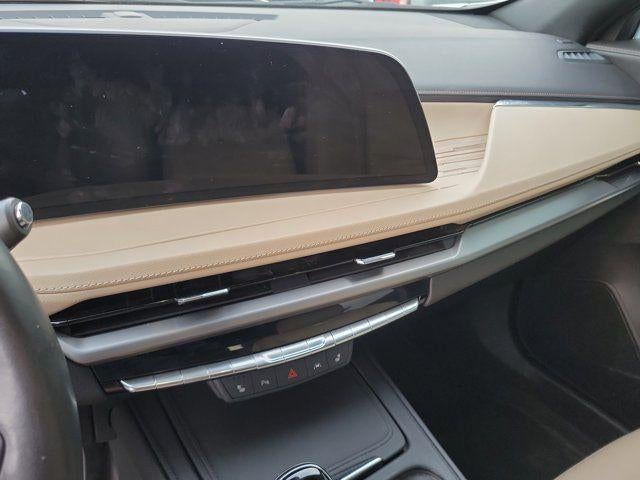 2024 Cadillac XT4 FWD Premium Luxury