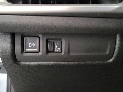 2024 Cadillac XT4 FWD Premium Luxury