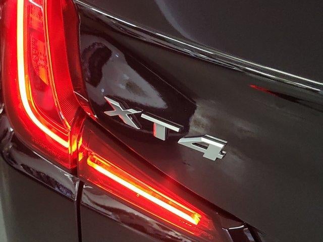 2023 Cadillac XT4 FWD Premium Luxury