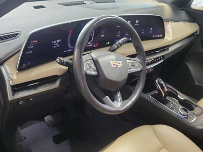 2024 Cadillac XT4 FWD Premium Luxury