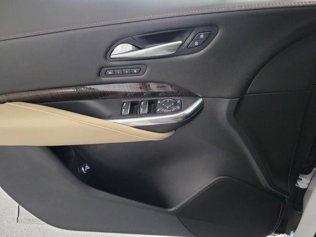 2024 Cadillac XT4 FWD Premium Luxury