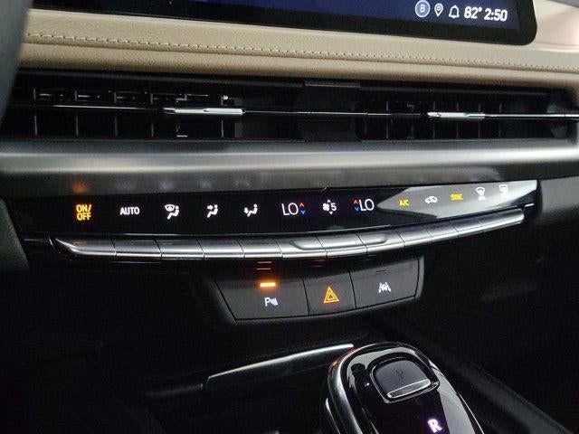 2024 Cadillac XT4 FWD Premium Luxury