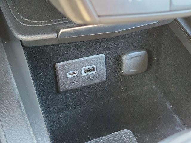 2021 Cadillac XT4 FWD Premium Luxury