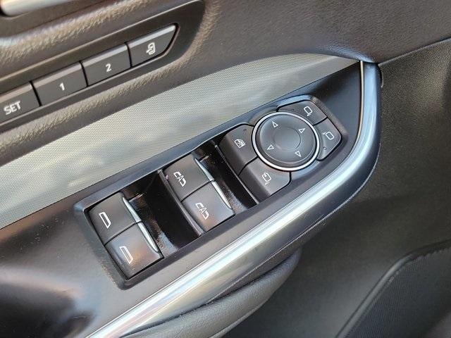 2021 Cadillac XT4 FWD Premium Luxury