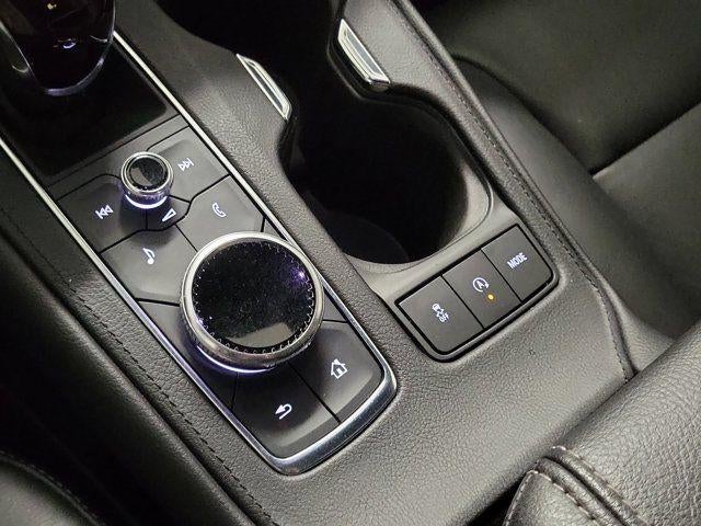 2023 Cadillac XT4 FWD Premium Luxury