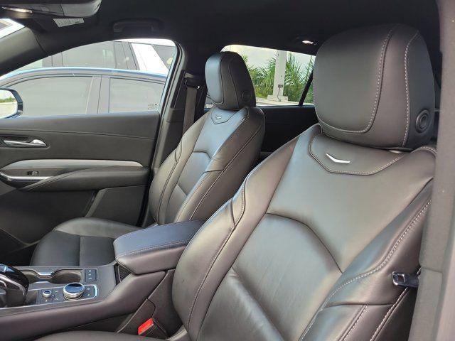 2023 Cadillac XT4 FWD Premium Luxury