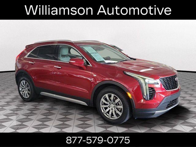 2022 Cadillac XT4 FWD Premium Luxury