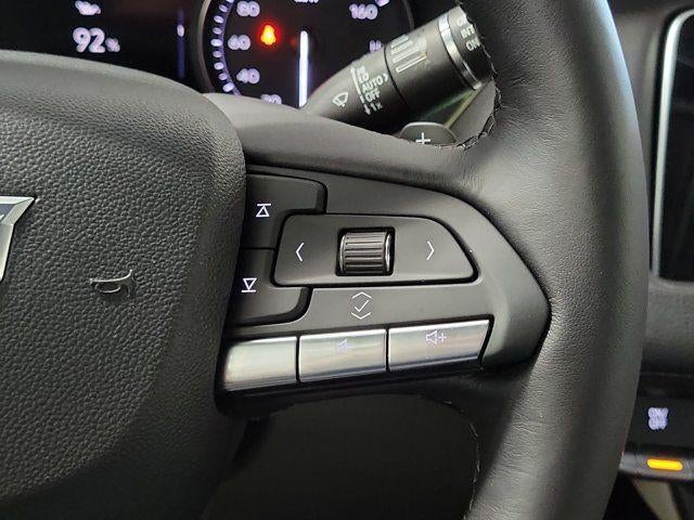 2022 Cadillac XT4 FWD Premium Luxury
