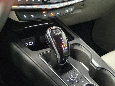 2022 Cadillac XT4 FWD Premium Luxury