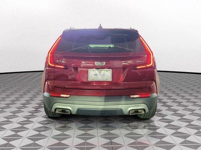 2022 Cadillac XT4 FWD Premium Luxury