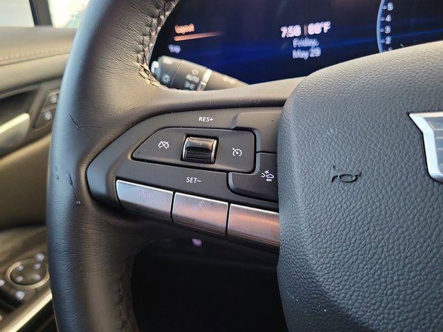 2024 Cadillac XT4 FWD Premium Luxury