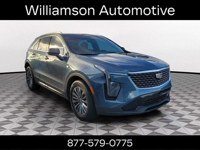 2024 Cadillac XT4 FWD Premium Luxury