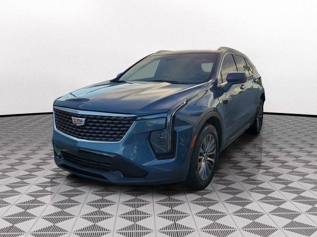 2024 Cadillac XT4 FWD Premium Luxury