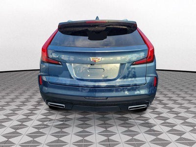 2024 Cadillac XT4 FWD Premium Luxury