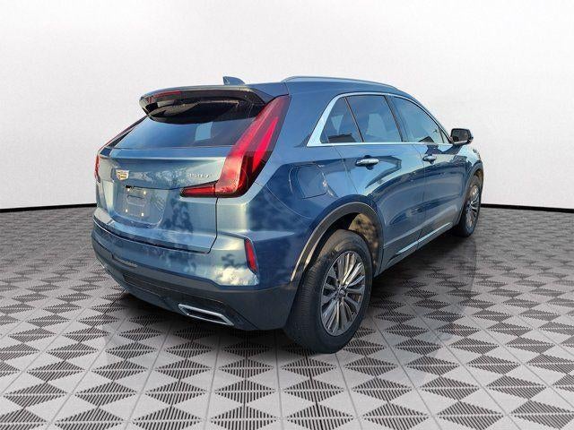 2024 Cadillac XT4 FWD Premium Luxury