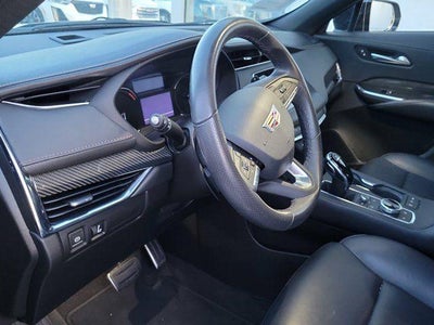 2023 Cadillac XT4 FWD Sport