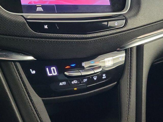 2023 Cadillac XT5 FWD Luxury