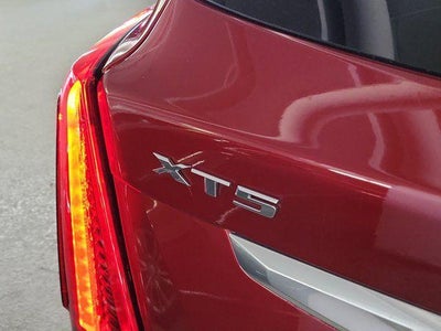 2023 Cadillac XT5 FWD Luxury