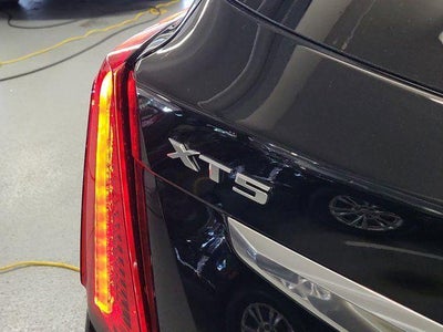 2025 Cadillac XT5 FWD Luxury