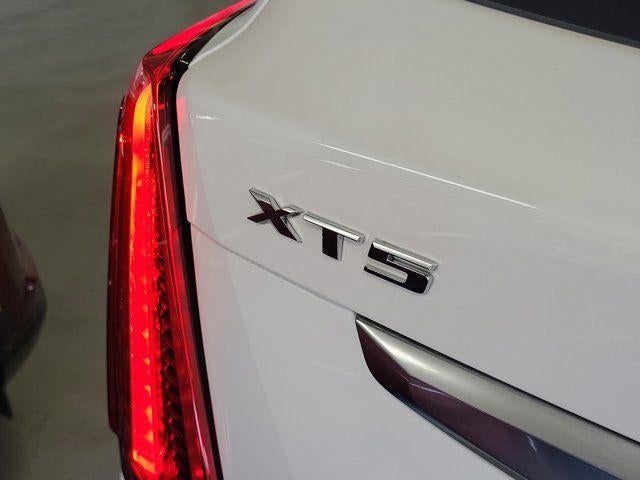 2023 Cadillac XT5 FWD Luxury