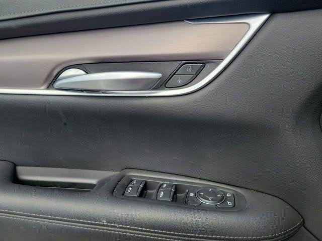 2023 Cadillac XT5 FWD Luxury