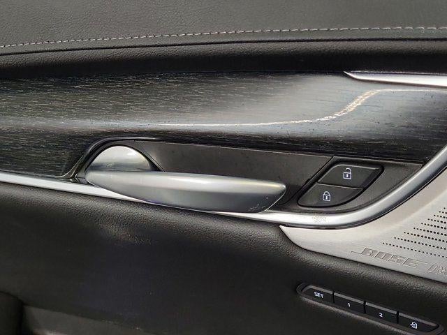 2023 Cadillac XT5 FWD Premium Luxury