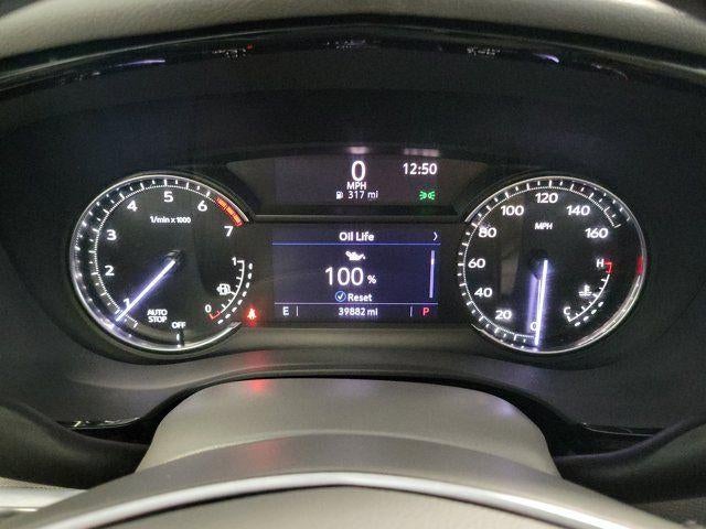 2022 Cadillac XT5 FWD Premium Luxury