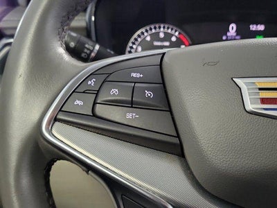 2022 Cadillac XT5 FWD Premium Luxury