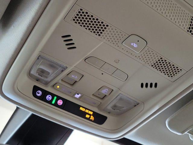 2022 Cadillac XT5 FWD Premium Luxury