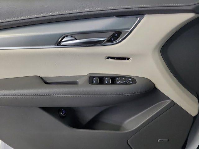 2022 Cadillac XT5 FWD Premium Luxury