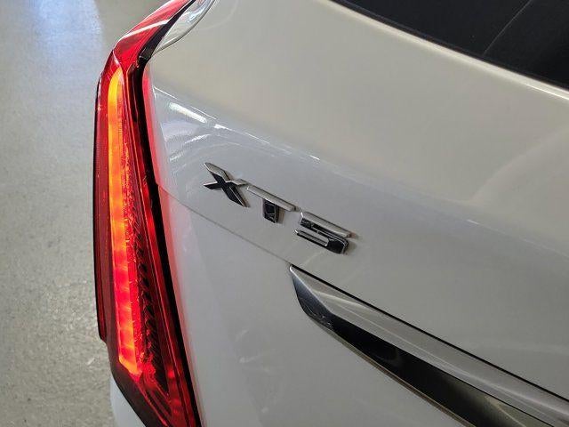 2022 Cadillac XT5 FWD Premium Luxury