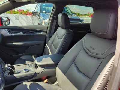2024 Cadillac XT5 FWD Premium Luxury
