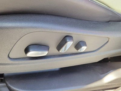 2024 Cadillac XT5 FWD Premium Luxury