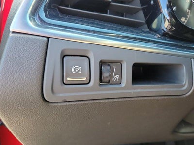 2024 Cadillac XT5 FWD Premium Luxury
