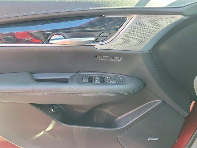2024 Cadillac XT5 FWD Premium Luxury