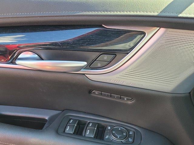 2024 Cadillac XT5 FWD Premium Luxury