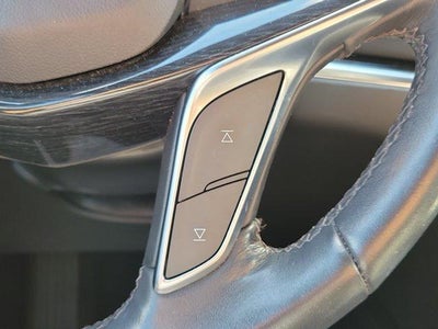 2024 Cadillac XT5 FWD Premium Luxury